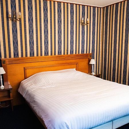 Hotel Jolly Roger ダンケルク エクステリア 写真