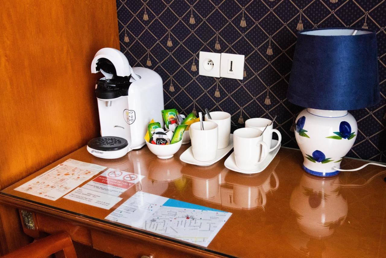 Hotel Jolly Roger ダンケルク エクステリア 写真