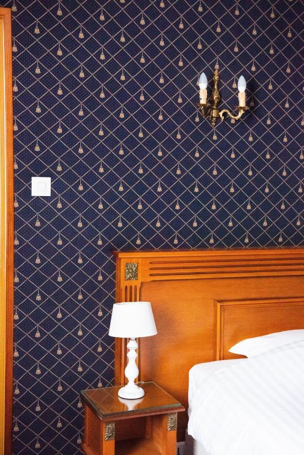 Hotel Jolly Roger ダンケルク エクステリア 写真